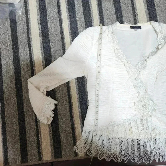 Cachet by Bari Protas ruffles and pearls vintage shacket.  Size 9/10 Large - Picture 5 of 11